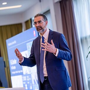 Sprecher Dr. Thomas Perkmann der E-world SZ-Führungstreffen Energie 2026