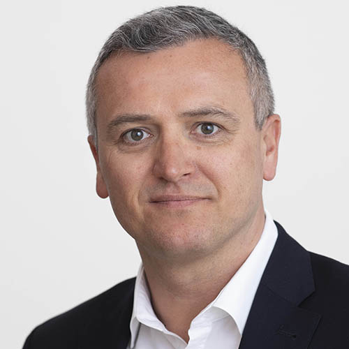 Dr. Fabian Winter, CDO, Munich Re | Speaker Executive Breakfast Insurance in the Era of AI 3. Juli 2025