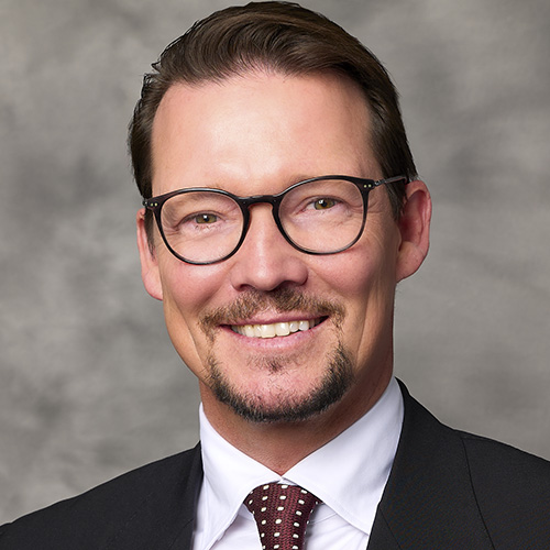 Ralph Rockel Vorstandssprecher, MRH Trowe beim SZ Großmakler-Dinner