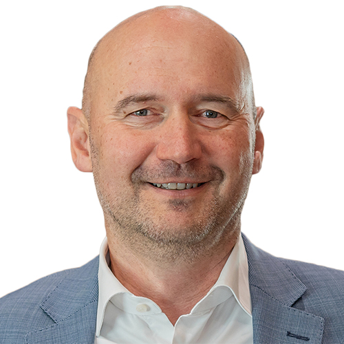 Dr. Jürgen Büllesbach, Geschäftsführer OPES Management GmbH | Sprecher SZ-Forum Impact Investing 15. - 16. September 2025, München