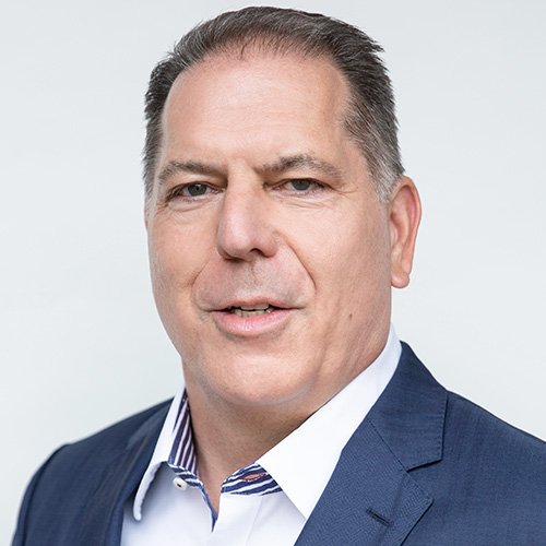 Dietmar Kühlmann, Regionaldirektor Mitte/Nord, Institutionen + Unternehmen, BANK IM BISTUM ESSEN eG, Sprecher der 5. Jahreskonferenz SENIOR LIVING 2025 in München